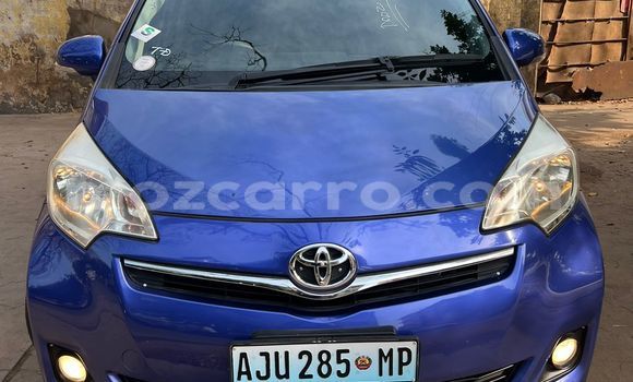Buy Used Toyota Ractis Blue Car in Maputo in Maputo