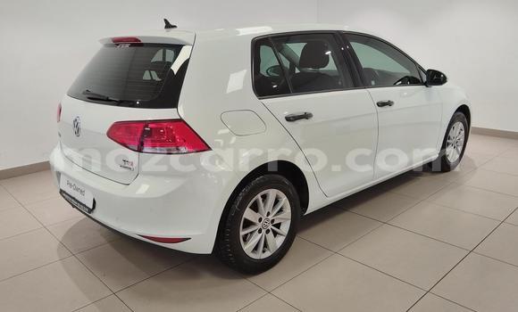 Comprar Usado Volkswagen Golf GTI Branco Carro em Boane em Maputo Comprar Usado Volkswagen Golf GTI Branco Carro em Boane em Maputo