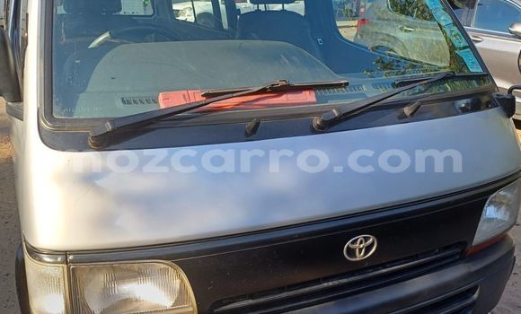 Nunua Ilio tumika Toyota Hiace Fedha Gari ndani ya Maputo nchini Maputo Nunua Ilio tumika Toyota Hiace Fedha Gari ndani ya Maputo nchini Maputo