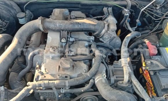 Comprar Usado Isuzu KB Branco Carro em Maputo em Maputo Comprar Usado Isuzu KB Branco Carro em Maputo em Maputo