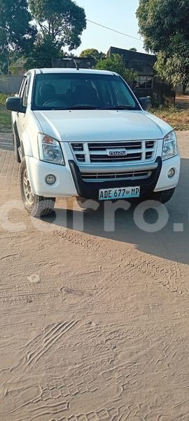 Big with watermark isuzu kb maputo maputo 26271