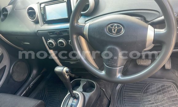 Comprar Usado Toyota IST Prata Carro em Marara em Tete Comprar Usado Toyota IST Prata Carro em Marara em Tete