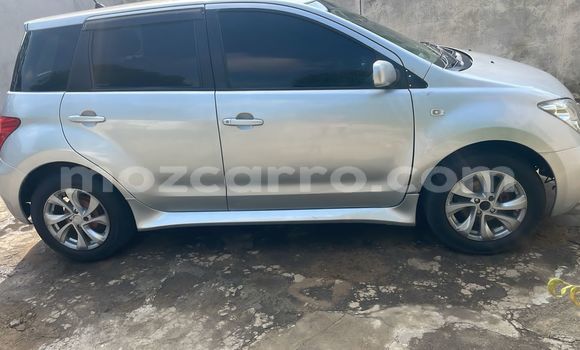Comprar Usado Toyota IST Prata Carro em Marara em Tete Comprar Usado Toyota IST Prata Carro em Marara em Tete