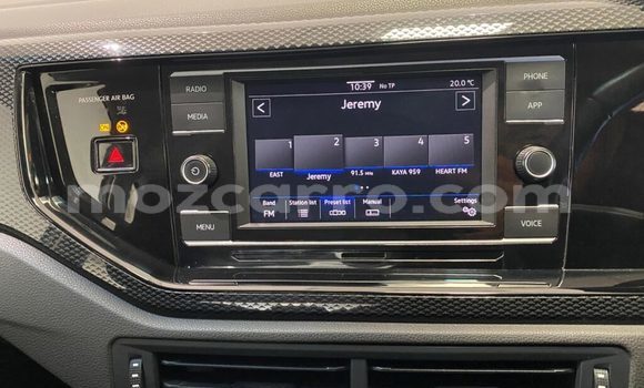 Buy Used Volkswagen Polo White Car in Beira in Sofala Buy Used Volkswagen Polo White Car in Beira in Sofala