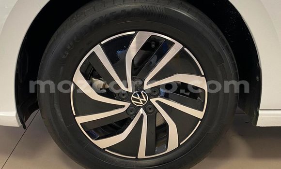 Buy Used Volkswagen Polo White Car in Beira in Sofala Buy Used Volkswagen Polo White Car in Beira in Sofala