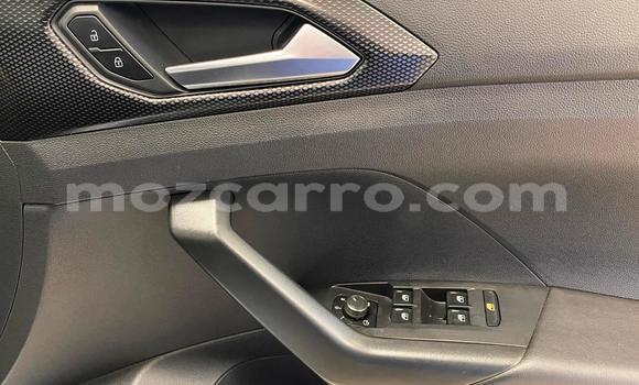 Buy Used Volkswagen Tiguan White Car in Ancuabe in Cabo Delgado Buy Used Volkswagen Tiguan White Car in Ancuabe in Cabo Delgado