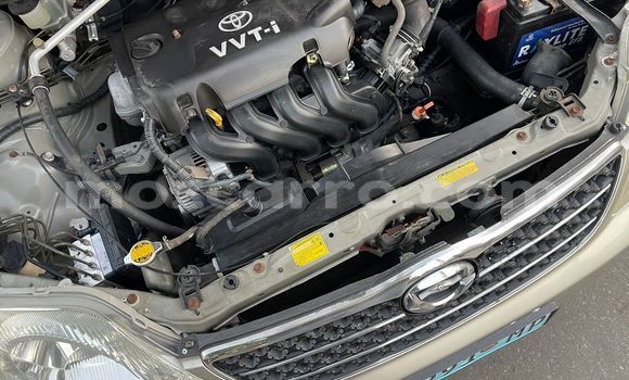 Nunua Ilio tumika Toyota Corolla Fedha Gari ndani ya Maputo nchini Maputo Nunua Ilio tumika Toyota Corolla Fedha Gari ndani ya Maputo nchini Maputo