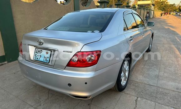 Tenga Tsaru Toyota Mark X Sirivha Mota in Maputo in Maputo Tenga Tsaru Toyota Mark X Sirivha Mota in Maputo in Maputo