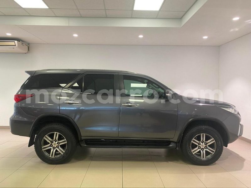 Big with watermark toyota fortuner nampula angoche 26283