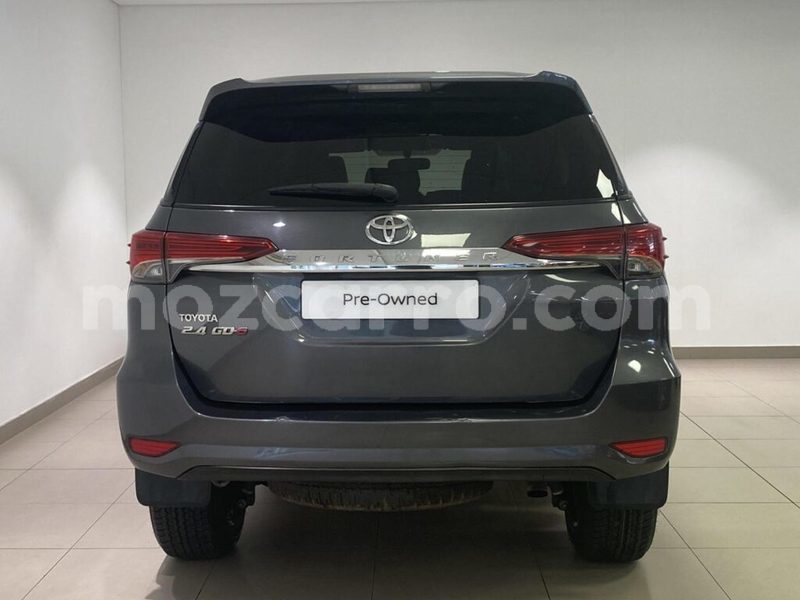 Big with watermark toyota fortuner nampula angoche 26283