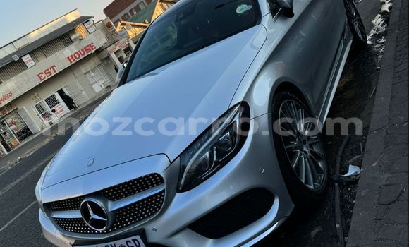 Nunua Ilio tumika Mercedes-Benz C-Classe Fedha Gari ndani ya Maputo nchini Maputo Nunua Ilio tumika Mercedes-Benz C-Classe Fedha Gari ndani ya Maputo nchini Maputo