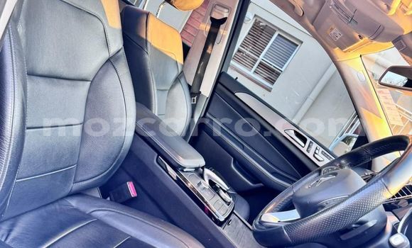 Buy Used Mercedes-Benz GLC 250D White Car in Maputo in Maputo Buy Used Mercedes-Benz GLC 250D White Car in Maputo in Maputo