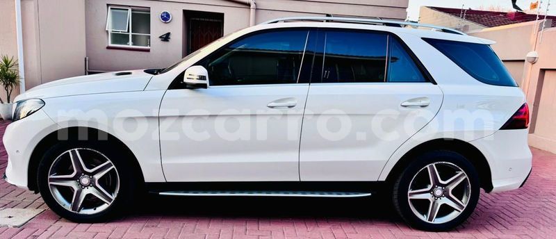 Big with watermark mercedes benz glc 250d maputo maputo 26291