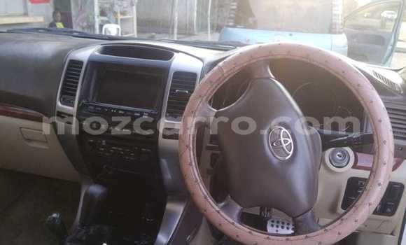Nunua Ilio tumika Toyota Land Cruiser Prado Nyeupe Gari ndani ya Maputo nchini Maputo Nunua Ilio tumika Toyota Land Cruiser Prado Nyeupe Gari ndani ya Maputo nchini Maputo
