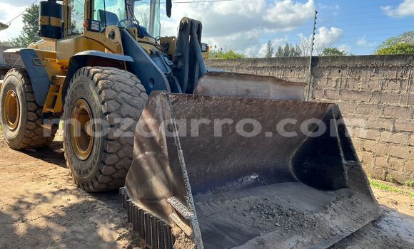 Tenga Tsaru Volvo 164 Zvimwe Mota in Maputo in Maputo Tenga Tsaru Volvo 164 Zvimwe Mota in Maputo in Maputo