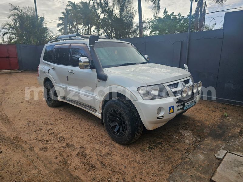 Big with watermark mitsubishi pajero maputo maputo 26300