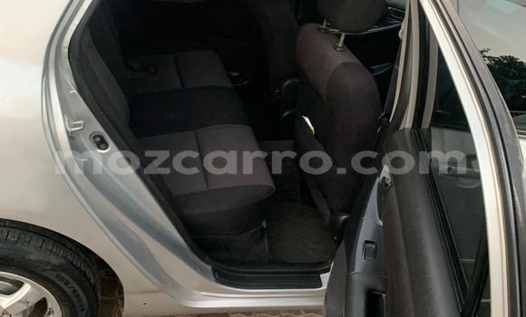 Nunua Ilio tumika Toyota Runx Fedha Gari ndani ya Maputo nchini Maputo Nunua Ilio tumika Toyota Runx Fedha Gari ndani ya Maputo nchini Maputo