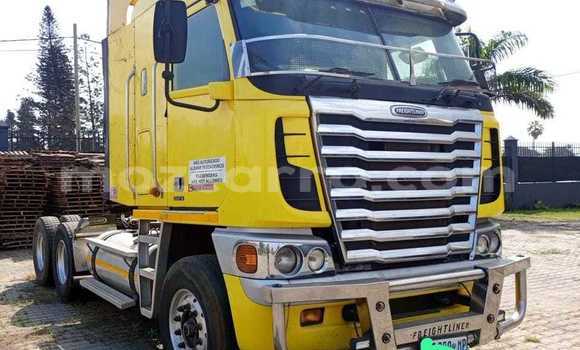 Tenga Tsaru Fiat 124 Zvimwe Mota in Maputo in Maputo Tenga Tsaru Fiat 124 Zvimwe Mota in Maputo in Maputo