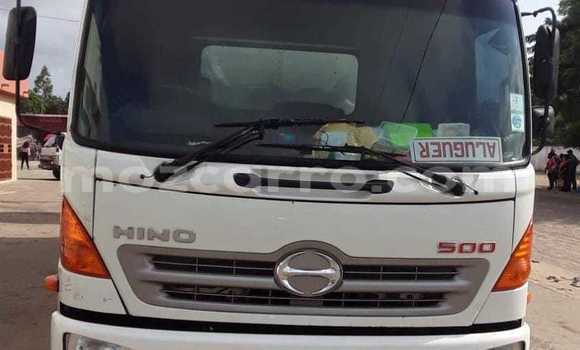 Nunua Ilio tumika Haval H8 Nyeupe Gari ndani ya Maputo nchini Maputo