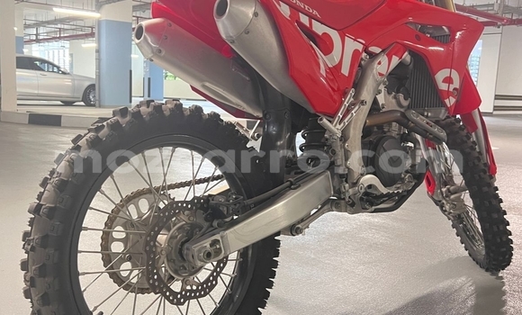 Comprar Usado Honda CRF Vermelho Moto em Maputo em Maputo