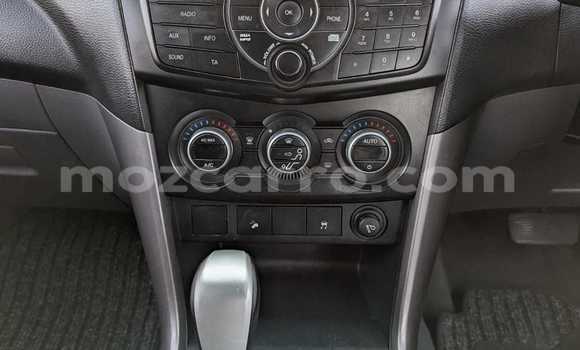 Comprar Usado Mazda BT-50 Vermelho Carro em Maputo em Maputo Comprar Usado Mazda BT-50 Vermelho Carro em Maputo em Maputo