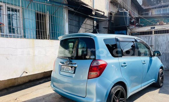 Comprar Usado Toyota Ractis Azul Carro em Maputo em Maputo Comprar Usado Toyota Ractis Azul Carro em Maputo em Maputo