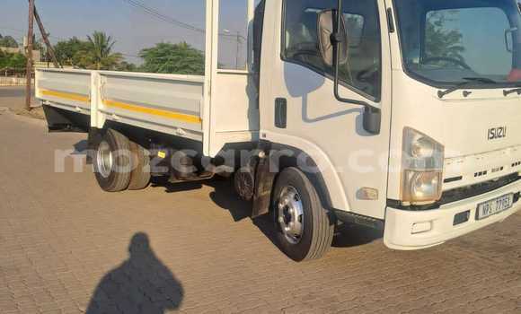 Buy Used Isuzu FTR 850 White Truck in Xai-Xai in Gaza Buy Used Isuzu FTR 850 White Truck in Xai-Xai in Gaza