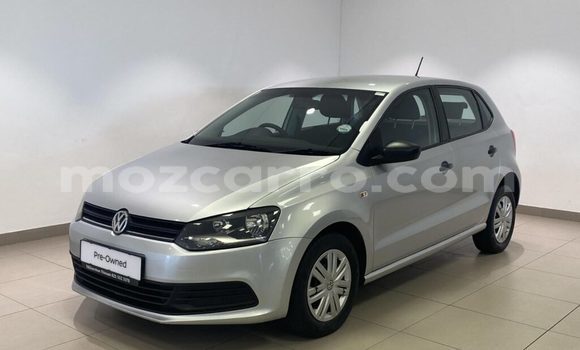 Tenga Tsaru Volkswagen Polo Sirivha Mota in Ancuabe in Cabo Delgado