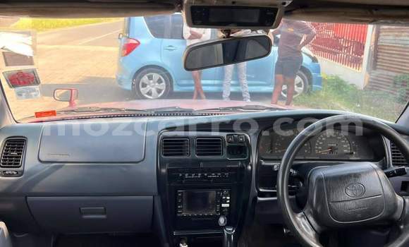 Comprar Usado Toyota Hilux Surf Vermelho Carro em Maputo em Maputo Comprar Usado Toyota Hilux Surf Vermelho Carro em Maputo em Maputo