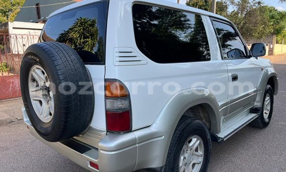 Buy Used Toyota Land Cruiser Prado White Car in Maputo in Maputo Buy Used Toyota Land Cruiser Prado White Car in Maputo in Maputo