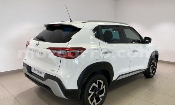 Tenga Tsaru Nissan Pulsar Chena Mota in Beira in Sofala Tenga Tsaru Nissan Pulsar Chena Mota in Beira in Sofala