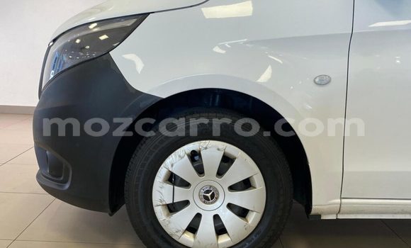 Comprar Usado Mercedes-Benz C-Classe Branco Carro em Boane em Maputo Comprar Usado Mercedes-Benz C-Classe Branco Carro em Boane em Maputo