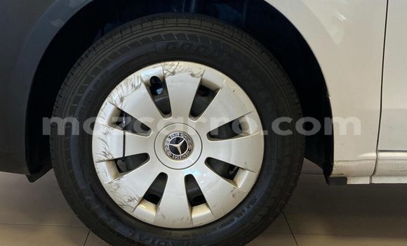 Comprar Usado Mercedes-Benz C-Classe Branco Carro em Boane em Maputo Comprar Usado Mercedes-Benz C-Classe Branco Carro em Boane em Maputo