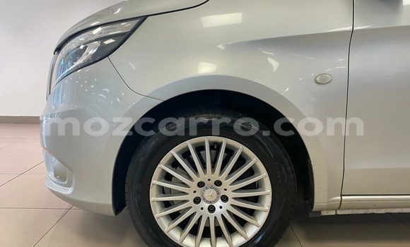Buy Used Mercedes-Benz C-Classe Silver Car in Ancuabe in Cabo Delgado Buy Used Mercedes-Benz C-Classe Silver Car in Ancuabe in Cabo Delgado