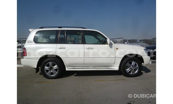 Buy Import Toyota Land Cruiser White Car in Import - Dubai in Cabo Delgado Buy Import Toyota Land Cruiser White Car in Import - Dubai in Cabo Delgado