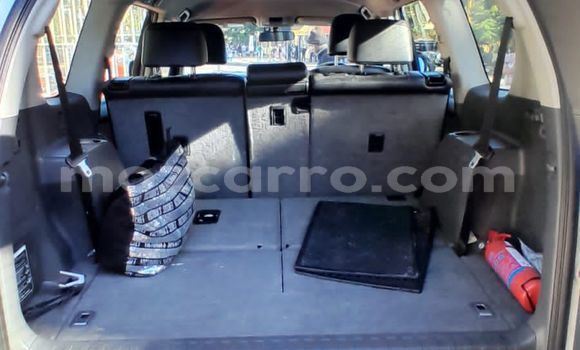 Tenga Tsaru Toyota Land Cruiser Prado Chena Mota in Maputo in Maputo Tenga Tsaru Toyota Land Cruiser Prado Chena Mota in Maputo in Maputo