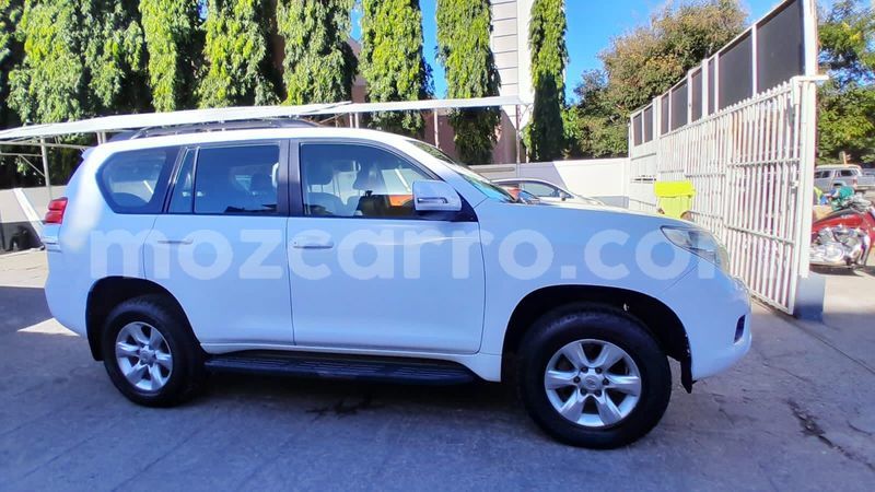 Big with watermark toyota land cruiser prado maputo maputo 26343