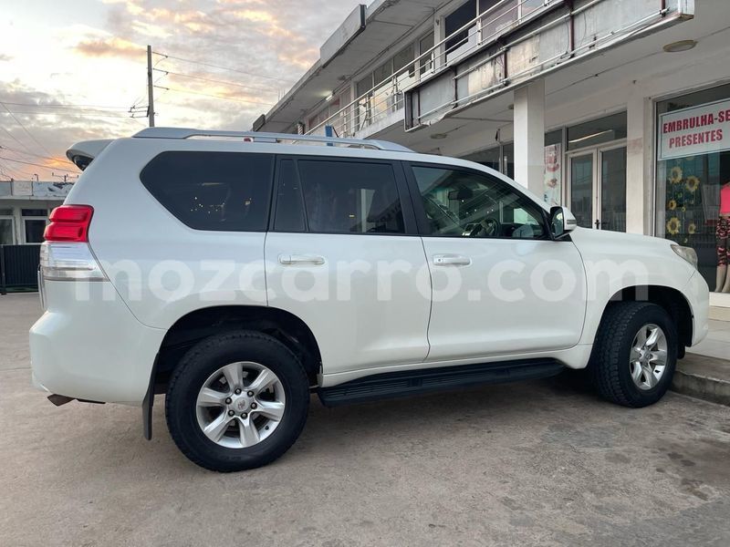 Big with watermark toyota land cruiser prado maputo maputo 26356