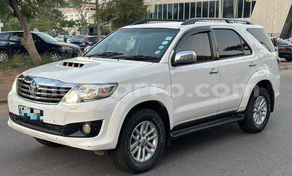 Tenga Tsaru Toyota Fortuner Chena Mota in Maputo in Maputo Tenga Tsaru Toyota Fortuner Chena Mota in Maputo in Maputo