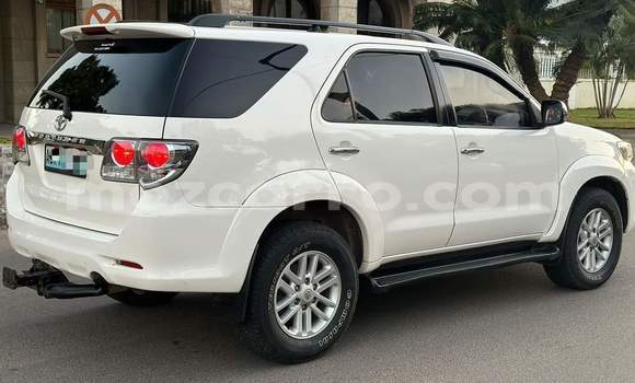 Tenga Tsaru Toyota Fortuner Chena Mota in Maputo in Maputo Tenga Tsaru Toyota Fortuner Chena Mota in Maputo in Maputo