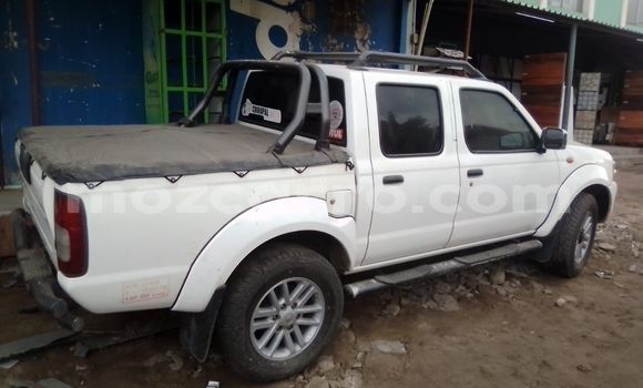 Nunua Ilio tumika Nissan Dualis Nyeupe Gari ndani ya Maputo nchini Maputo Nunua Ilio tumika Nissan Dualis Nyeupe Gari ndani ya Maputo nchini Maputo
