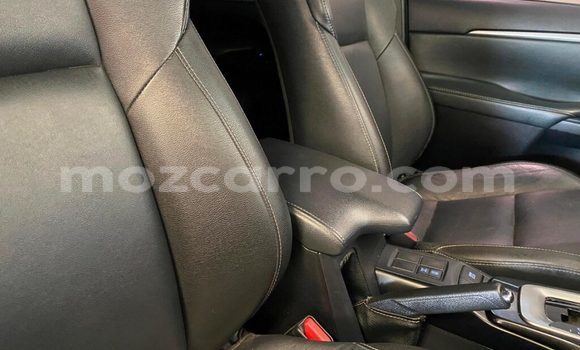 Nunua Ilio tumika Toyota Fortuner Fedha Gari ndani ya Búzi nchini Sofala Nunua Ilio tumika Toyota Fortuner Fedha Gari ndani ya Búzi nchini Sofala