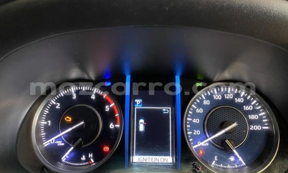 Nunua Ilio tumika Toyota Fortuner Fedha Gari ndani ya Búzi nchini Sofala Nunua Ilio tumika Toyota Fortuner Fedha Gari ndani ya Búzi nchini Sofala