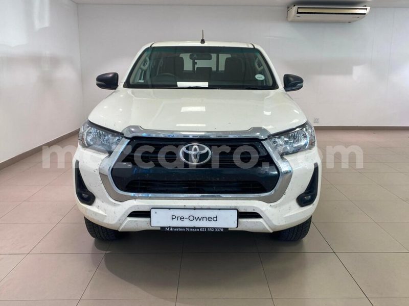 Big with watermark toyota hilux sofala beira 26376