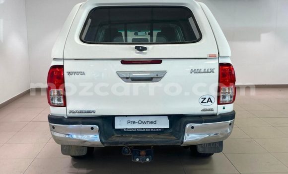 Tenga Tsaru Toyota Hilux Chena Mota in Beira in Sofala Tenga Tsaru Toyota Hilux Chena Mota in Beira in Sofala