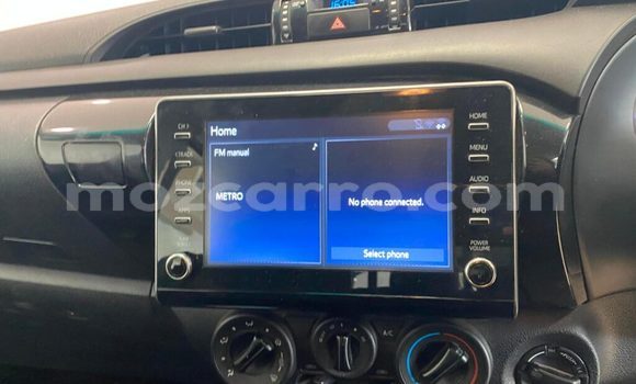 Tenga Tsaru Toyota Hilux Chena Mota in Beira in Sofala Tenga Tsaru Toyota Hilux Chena Mota in Beira in Sofala