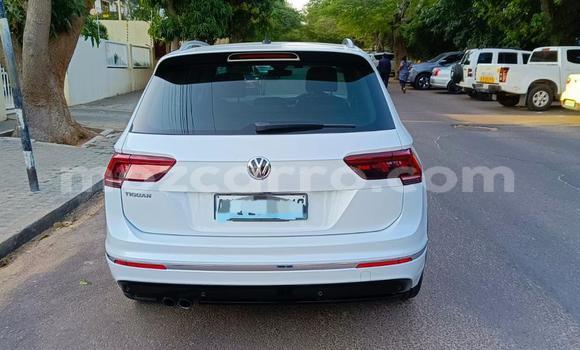 Comprar Novo Volkswagen Tiguan Branco Carro em Maputo em Maputo Comprar Novo Volkswagen Tiguan Branco Carro em Maputo em Maputo