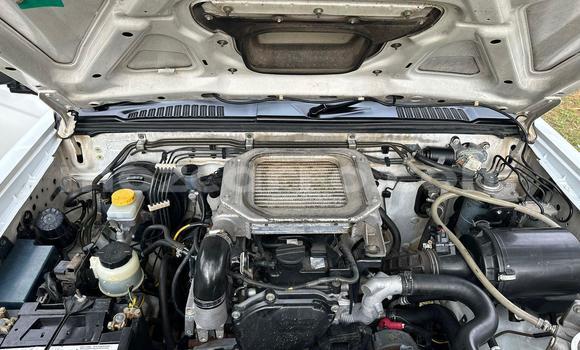 Comprar Usado Nissan Hardbody Branco Carro em Maputo em Maputo Comprar Usado Nissan Hardbody Branco Carro em Maputo em Maputo
