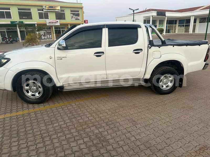 Big with watermark toyota hilux maputo maputo 26388