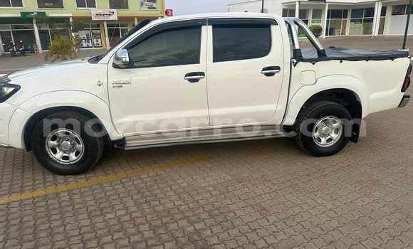 Tenga Tsaru Toyota Hilux Chena Mota in Maputo in Maputo Tenga Tsaru Toyota Hilux Chena Mota in Maputo in Maputo